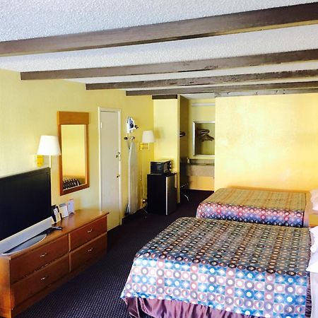 Travelodge By Wyndham New Braunfels Ngoại thất bức ảnh