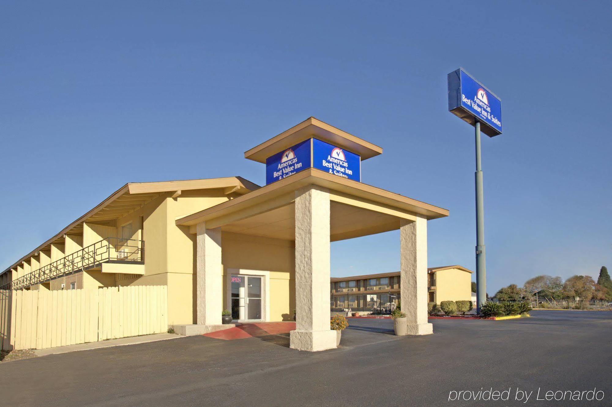 Travelodge By Wyndham New Braunfels Ngoại thất bức ảnh