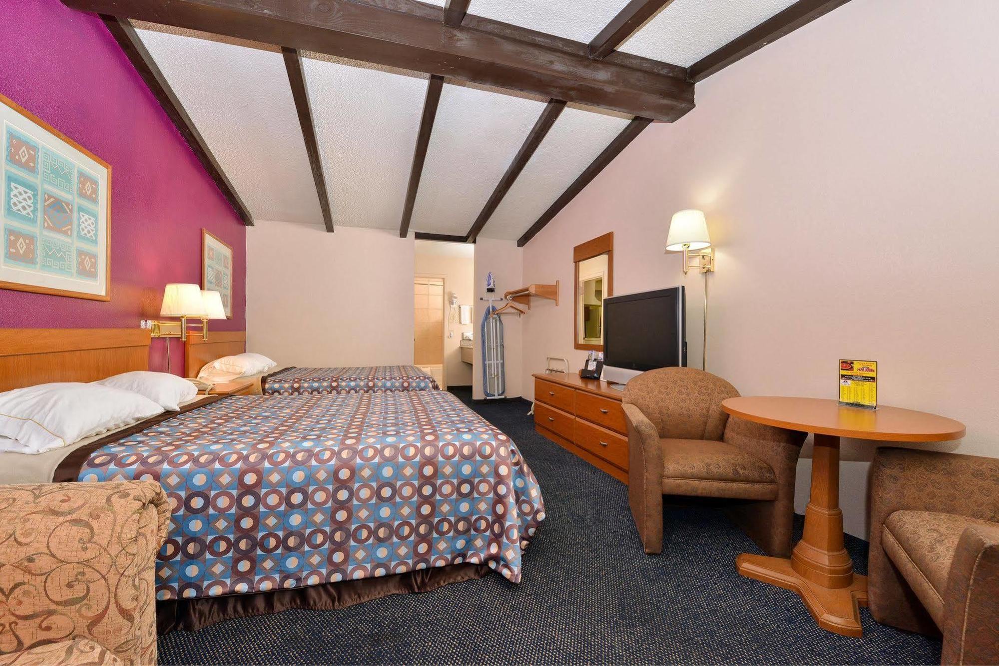 Travelodge By Wyndham New Braunfels Ngoại thất bức ảnh