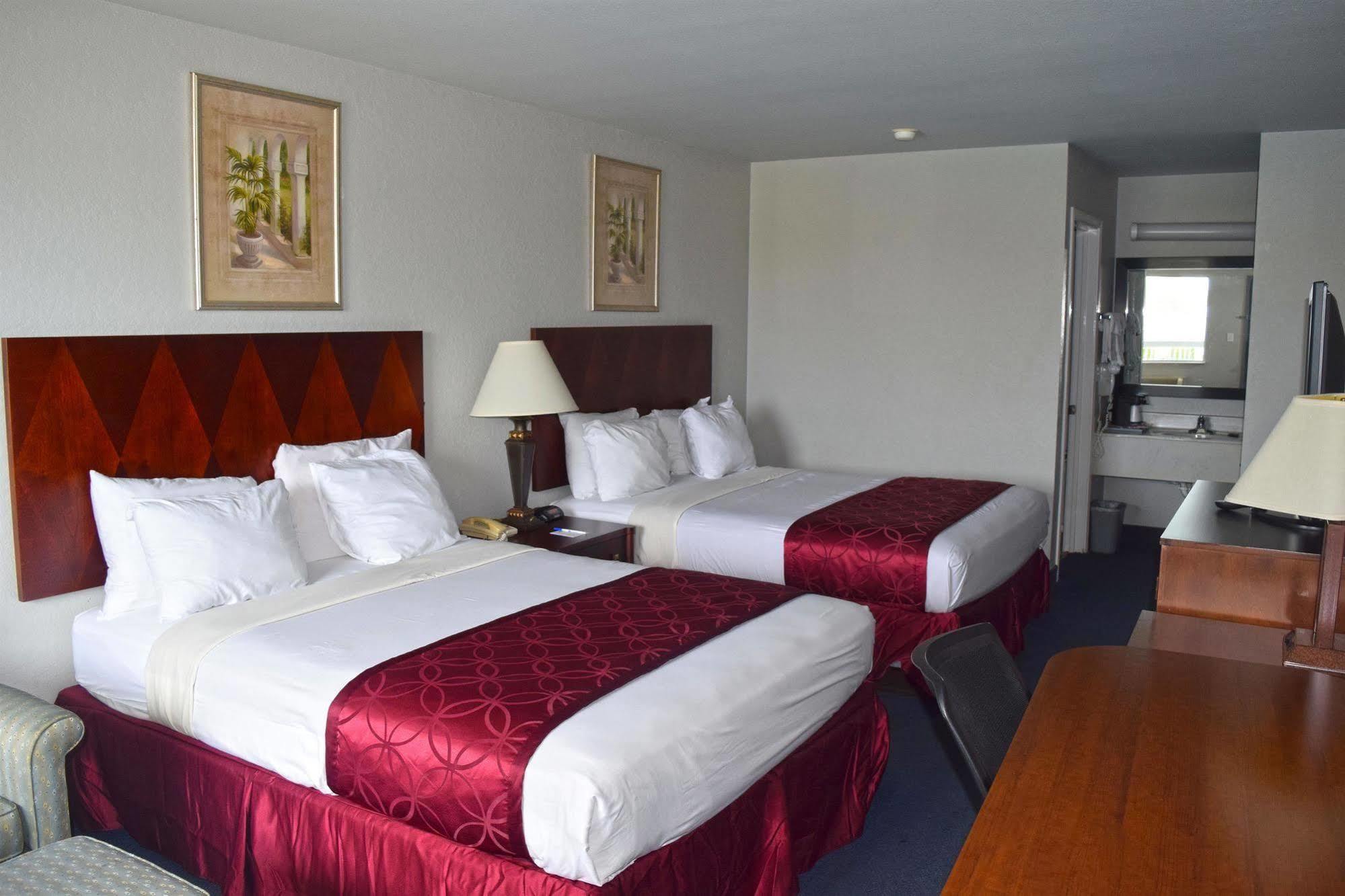 Travelodge By Wyndham New Braunfels Ngoại thất bức ảnh